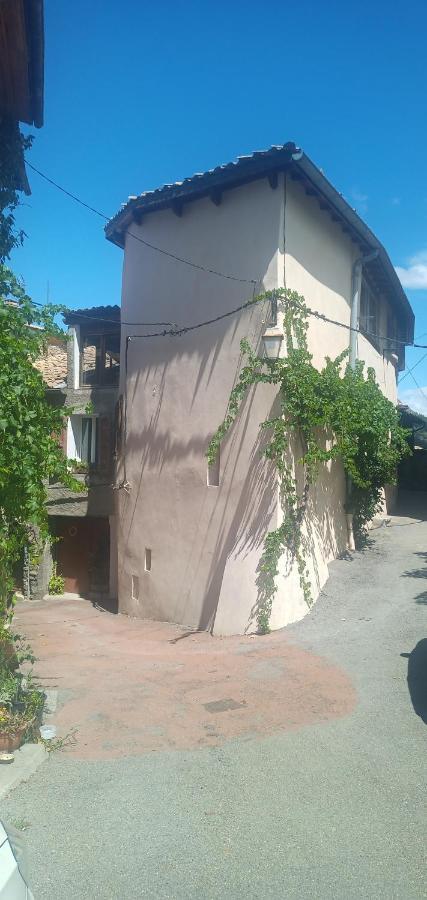 La Maison Sous Le Chateau Tallard Esterno foto